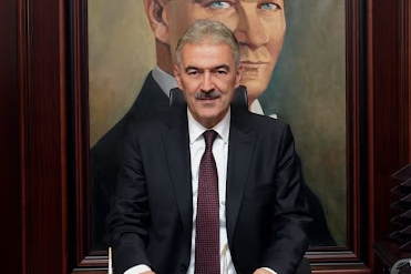 Bursa Valisi Ayyıldız’dan Anneler Günü paylaşımı