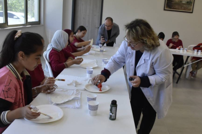 Karacabey Belediyesi’nden öğrencilere sanat atölyesi