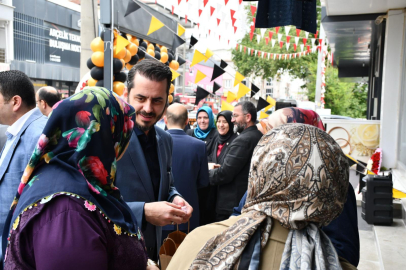 AK Parti Osmangazi İlçe Başkanlığı anneleri unutmadı!