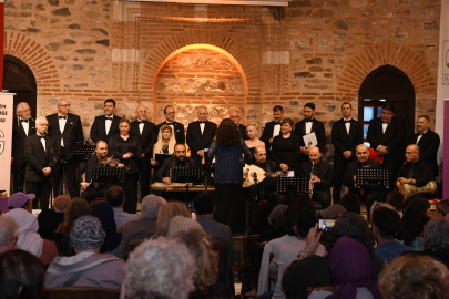 Anneler günü Osmangazi’de Türk müziği konseriyle kutlandı