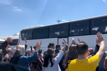 Bursa'dan 2025 Hac yolculuğu başladı: İlk kafile dualarla uğurlandı