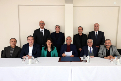 Terör örgütü PKK, kendini feshtetti