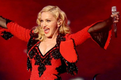 Madonna'nın biyografisi dizi oluyor!
