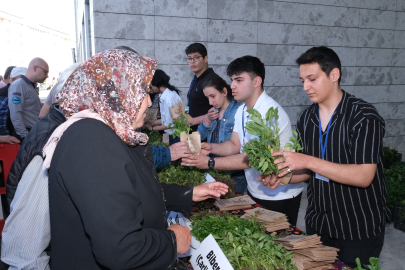 Nilüfer’de 310 bin fide ücretsiz dağıtıldı!