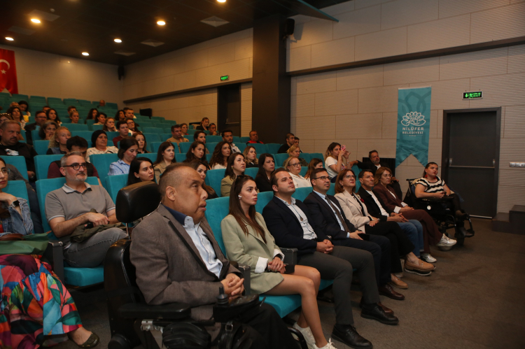 Bursa Nilüfer’de engelsiz bir yaşam için farkındalık konferansı - Bursa Hayat Gazetesi-3