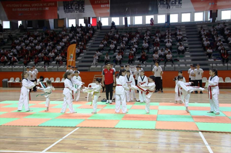 19 Mayıs’ın 106. yıl dönümü İnegöl’de etkinliklerle kutlandı - Bursa Hayat Gazetesi-5