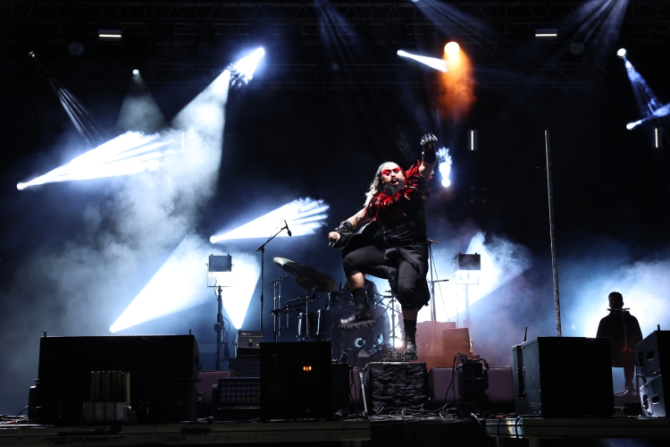 Nilüfer'de 19 Mayıs coşkusu zirve yaptı! Hayko Cepkin sahne aldı -Bursa Hayat-2