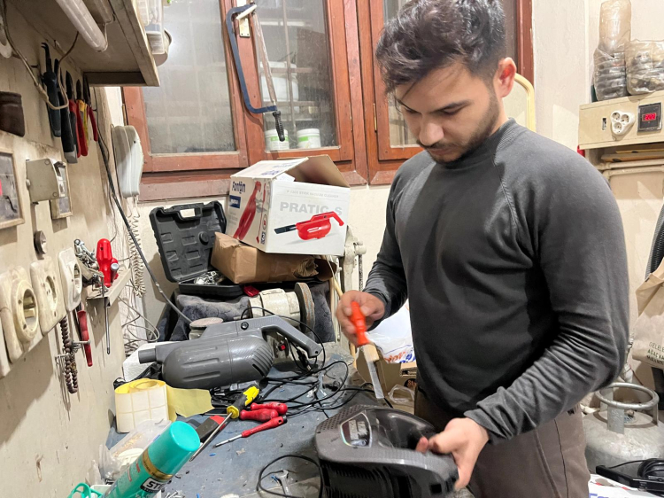 Bursa'da süpürge tamircisinden tavsiyeler! ‘Marka takıntısına kapılmayın’ -Bursa Hayat-3