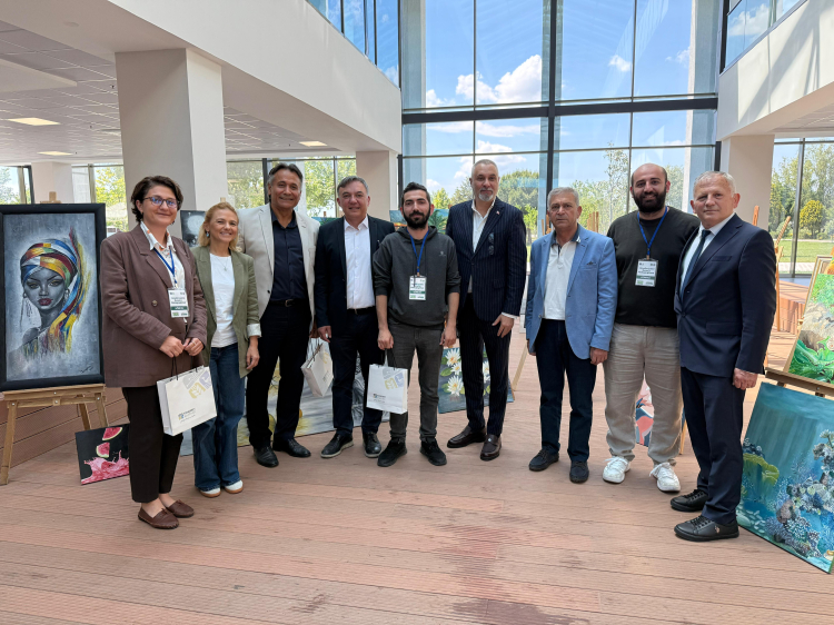 Bursa’nın gelecek 50 yılına yön verecek 1/100.000 Ölçekli Çevre Düzeni Planı kapsamında halkın katılımını artırmak amacıyla başlatılan 