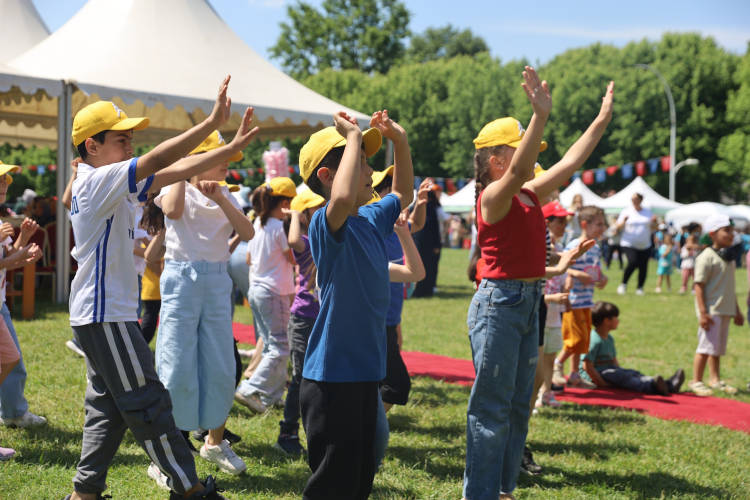 Bursa’da ‘Çevre Haftası Şenliği’yle miniklere doğa sevgisi aşılandı -Bursa Hayat-2