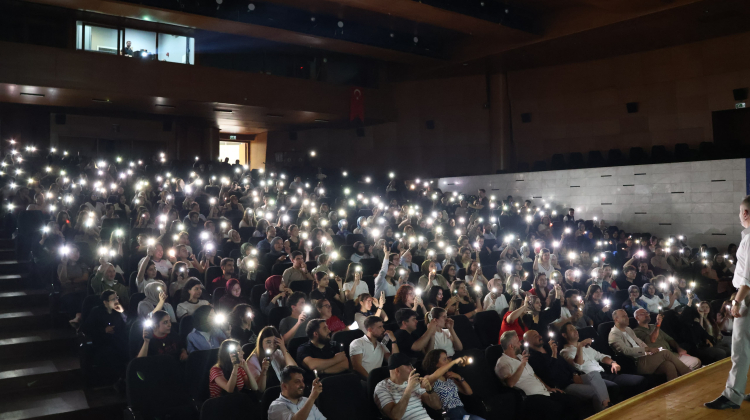 Bursa'da üniversite ve KPSS yolunda gençlere altın tavsiyeler - Bursa Hayat Gazetesi-2