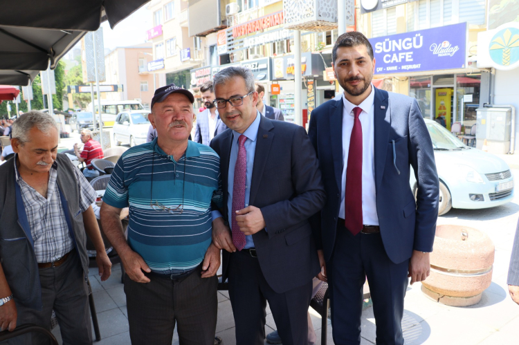 Anahtar Parti’den Bursa Mustafakemalpaşa’ya saha çıkarması - Bursa Hayat Gazetesi-3