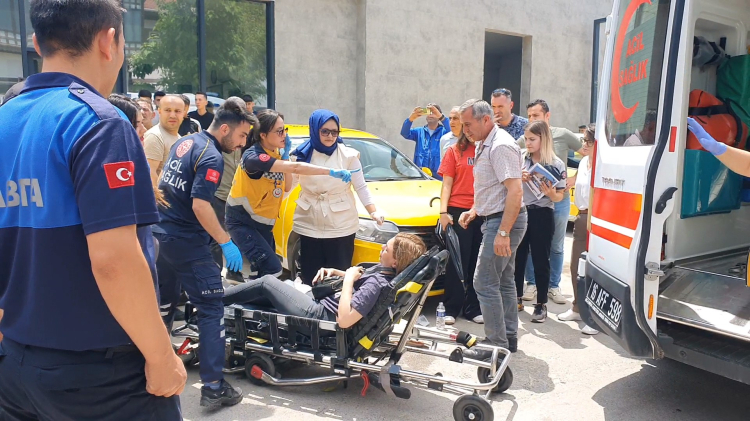Kadına şiddetin yeni adresi Bursa oldu! Eski nişanlısını silahla vurdu - Bursa Hayat Gazetesi-3