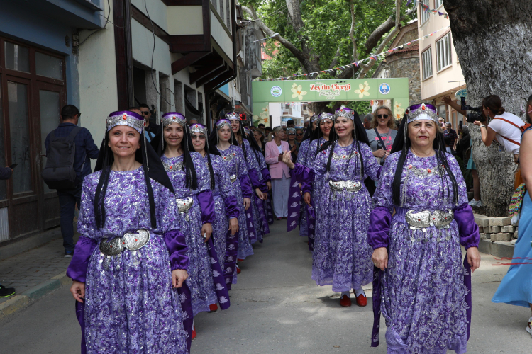 Bursa’da zeytinin kalbinde kültür, lezzet ve umut buluşması - Bursa Hayat Gazetesi-5