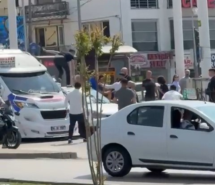 Bursa’da yol verme tartışması kavgaya dönüştü!-Bursa Hayat Gazetesi-2