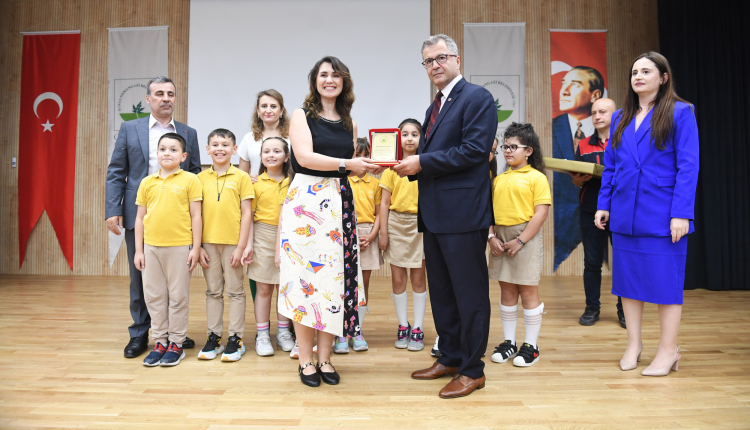 Osmangazi’de öğrenciler 46 ton atık topladı - Bursa Hayat Gazetesi-3