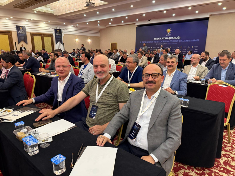 AK Parti Bursa'dan Türkiye Yüzyılı’na dijital katkı - Bursa Hayat Gazetesi-3