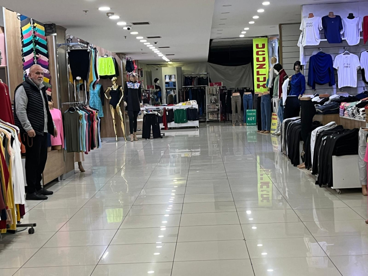 Bursa’nın efsane AVM’si Meridyen’de sessizlik hakim - Bursa Hayat Gazetesi-5