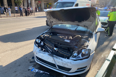 Bursa'da denetim yapan polise otomobil çarptı