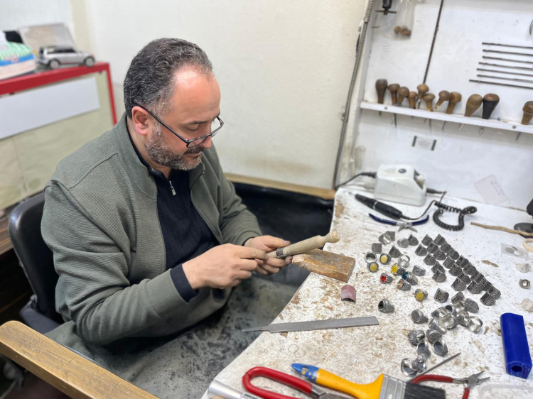 Bursa'nın son el işi gümüş ustası!-Bursa Hayat Gazetesi-2