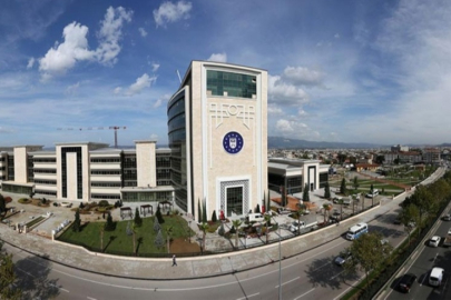 Bursa Büyükşehir Belediyesi’nde üst düzey ayrılık!