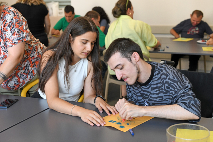 OBAM’da sanatla terapi: Ritimle başlayıp resimle bitti - Bursa Hayat Gazetesi-5