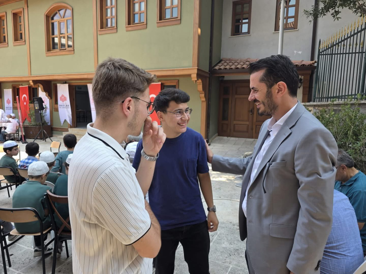 İsmail Hakkı Bursevi, vefatının 300. yılında Bursa’da dualarla anıldı - Bursa Hayat Gazetesi-5