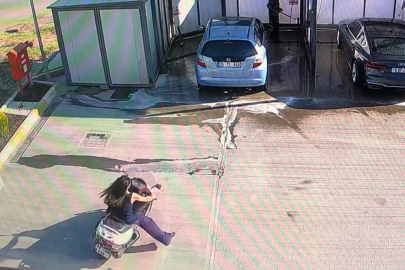 İnegöl’de benzinlikte kaza: Kontrolden çıkan motosiklet otomobile çarptı