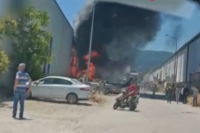 Bursa’da tekstil fabrikasında yangın! 10 itfaiye ekibi müdahale etti