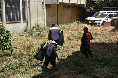 Gemlik Belediyesi’nden Kumla’da yoğun temizlik mesaisi