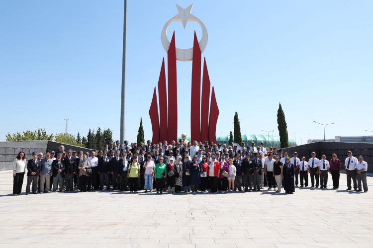 Kıbrıs Barış Harekatı’nın 51. yılında Mihraplı Şehitliği’nde tören - Bursa Hayat Gazetesi-2