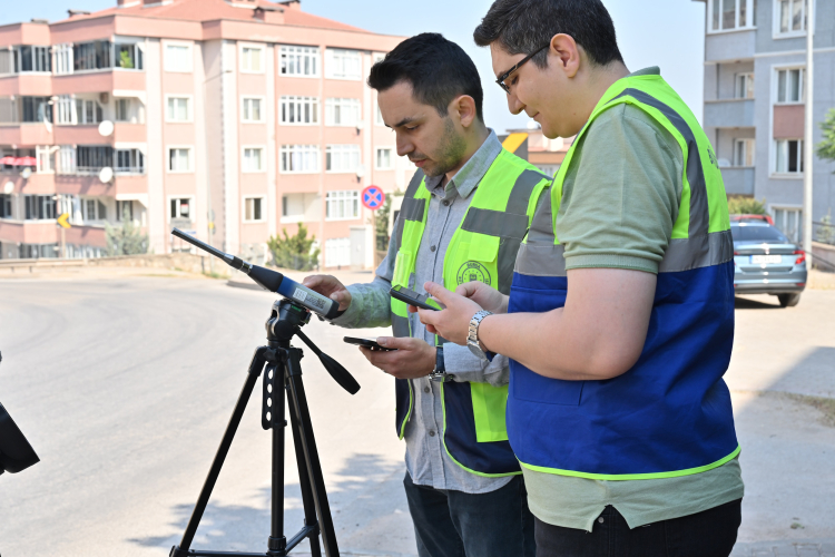 Bursa'da gürültü kirliliğine karşı mobil ekiplerden takip - Bursa Hayat Gazetesi-3