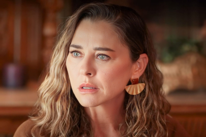 Ece Uslu tatilde talihsiz bir kaza geçirdi!