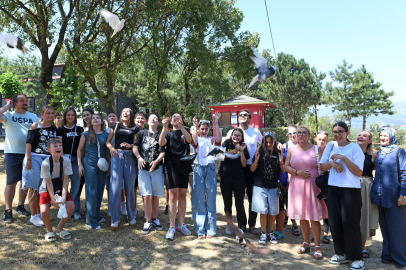 Bosna Hersekli öğrencilerden Osmangazi’de anlamlı ziyaret