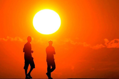 Bursa hava durumu |  Bursalılar bunaltıcı sıcakla mücadele ediyor! 24 Temmuz 2025