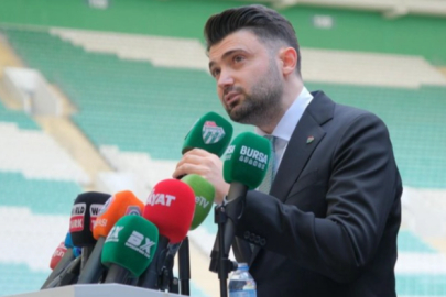 Bursaspor Başkanı Çelik müjdeli haberi duyurdu!