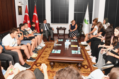 Bosnalı öğrenciler Osmangazi Belediyesi'nin misafiri oldu