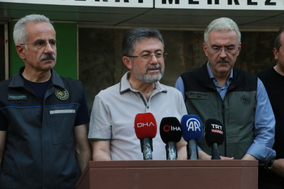 Tarım ve Orman Bakanı Yumaklı: “84 farklı noktada yangınla mücadele ettik”