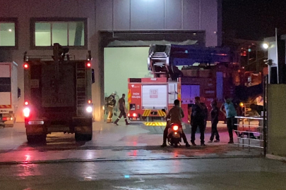 Bursa’da gece yarısı alarm: Tekstil fabrikasından alevler yükseldi