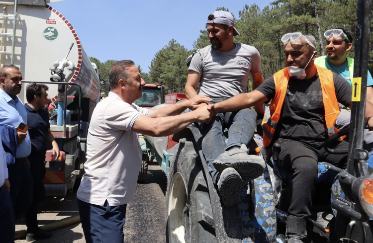 Ağıralioğlu, Bursa’daki yangın sahalarını yerinde inceledi -Bursa Hayat-2