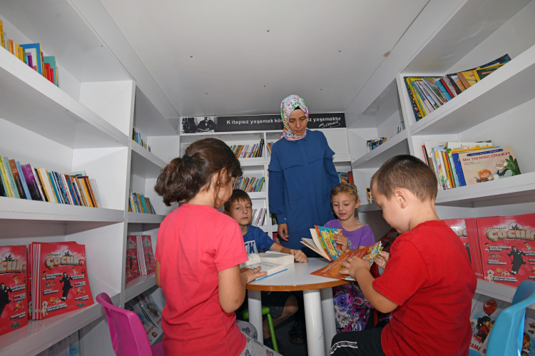 Osmangazi Gezici Kütüphane binlerce çocukla buluştu - Bursa Hayat Gazetesi-2