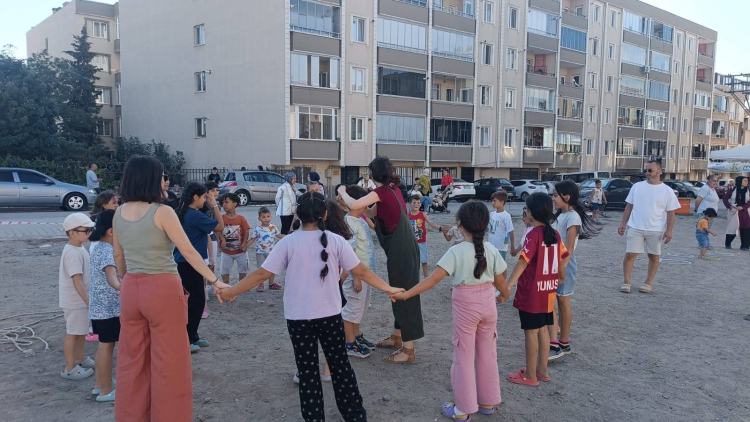 Karacabey’de geleneksel sokak oyunları yeniden hayat buldu - Bursa Hayat Gazetesi-2