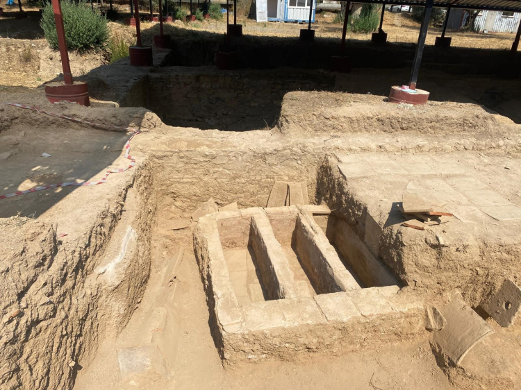 Bursa İznik'te tarihe ışık tutan mozaik keşfi!  -Bursa Hayat-4