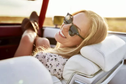 Güneş gözlüğü lüks değil, göz sağlığı için zorunluluk!