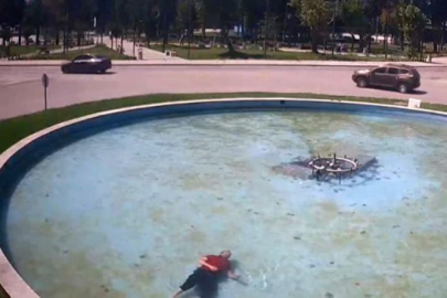 Bursa'da bir garip olay! Süs havuzuna düştü