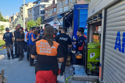 Deprem sonrası dayanışma! Bursa’dan ekipler sahada aktif görev aldı