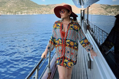 Deniz Seki’den tatil pozları