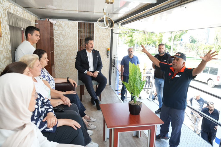 Bursa Yenişehir'de deprem gerçeği simülasyonla anlatıldı - Bursa Hayat Gazetesi-3