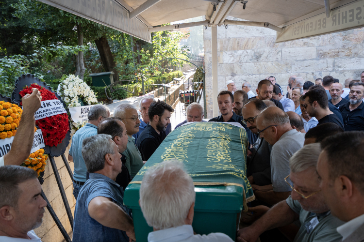 Bursa iş dünyası Mehmet Aydın’ı son yolculuğuna uğurladı - Bursa Hayat Gazetesi-3