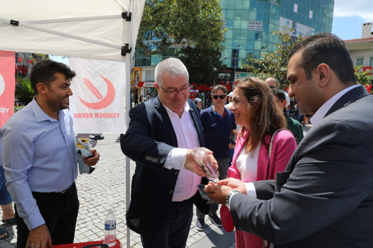 CHP’li vekiller sorunları dinledi: Vatandaşla birebir temas - Bursa Hayat Gazetesi-2